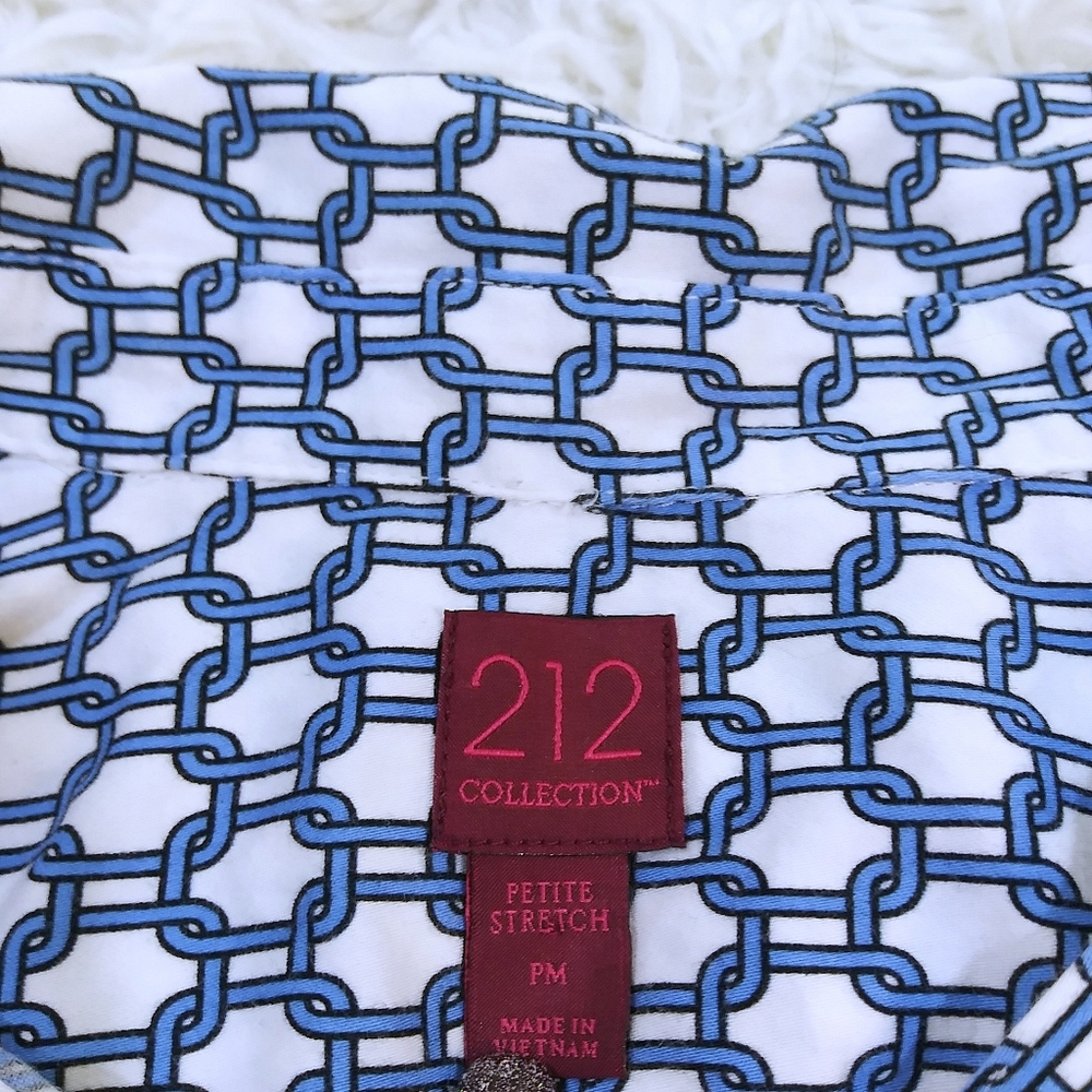 212 Collection - Blue White Patterned Button Top - image 6